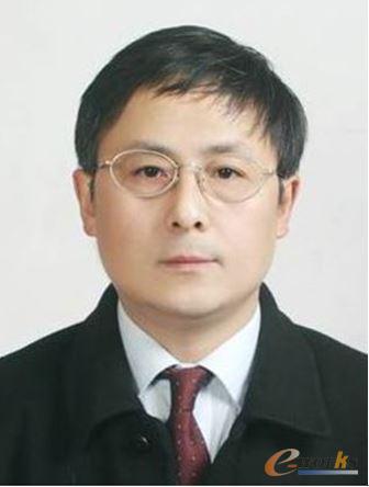 長飛光纖光纜有限公司戰(zhàn)略中心IT與持續(xù)改進部經(jīng)理查玉峰