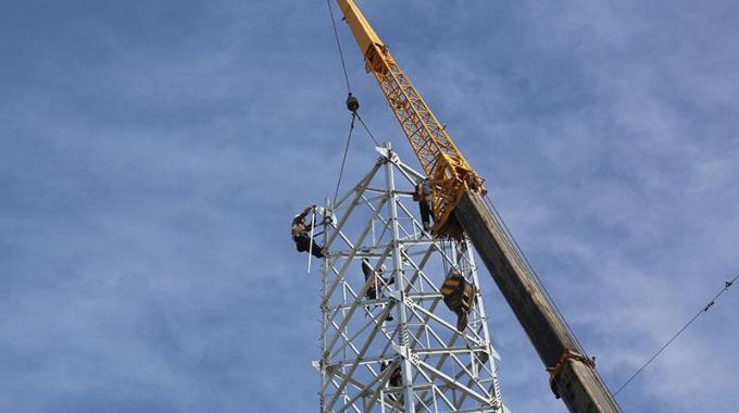 山西晉北--江蘇南京±800千伏特高壓直流輸電線(xiàn)路工程（冀1標(biāo)段）組塔施工有序進(jìn)行