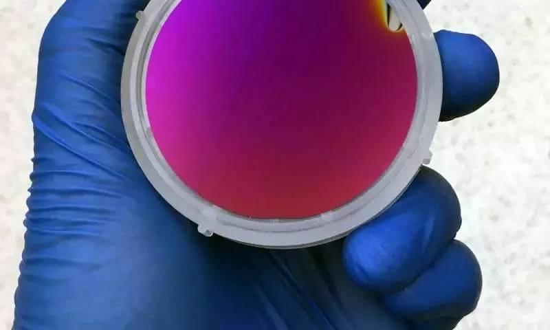 半導體硅晶圓：能為太陽能光伏發(fā)電帶來什么新希望？