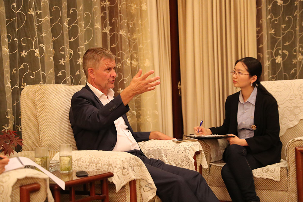 聯(lián)合國副秘書長索爾海姆接受本報專訪，力挺中國“洋垃圾”禁令