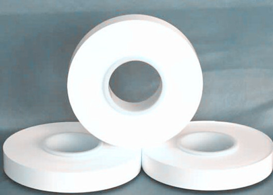 鋰電池隔膜材料產(chǎn)能擴(kuò)張趨勢明顯