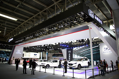 新能源車一片向好，傳統(tǒng)車市不斷下行