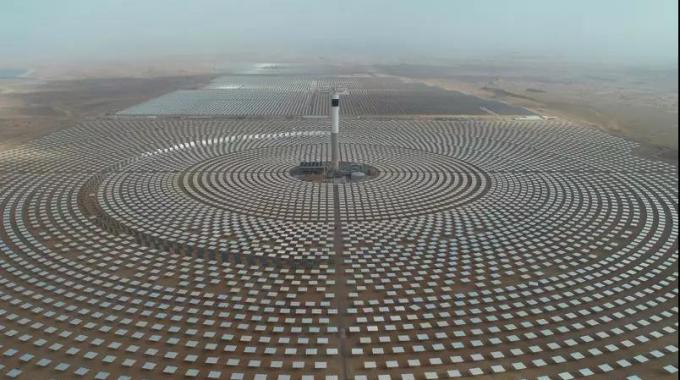 世界最大光熱電站★  摩洛哥努奧光熱電站項目★  待項目完全建成后，努奧光熱電站將為超過100萬的摩洛哥家庭提供清潔能源，還可以把富余的電能出口到歐洲。